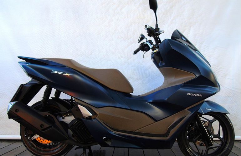 Honda Pcx 160 Dlx - Foto #1