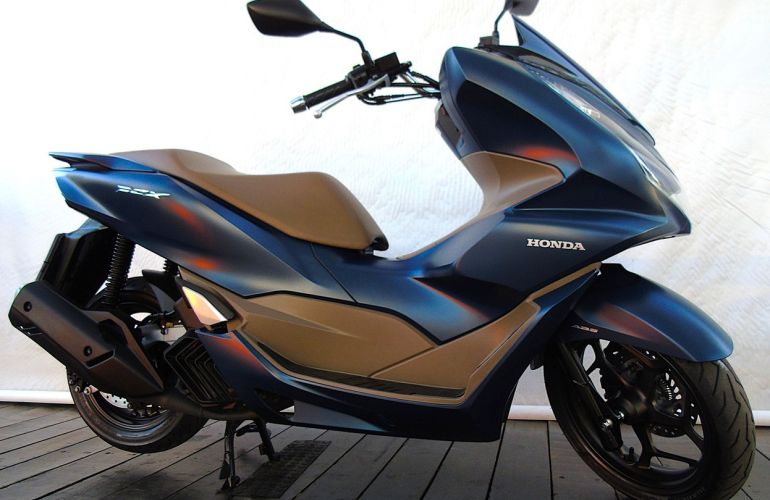 Honda Pcx 160 Dlx - Foto #2
