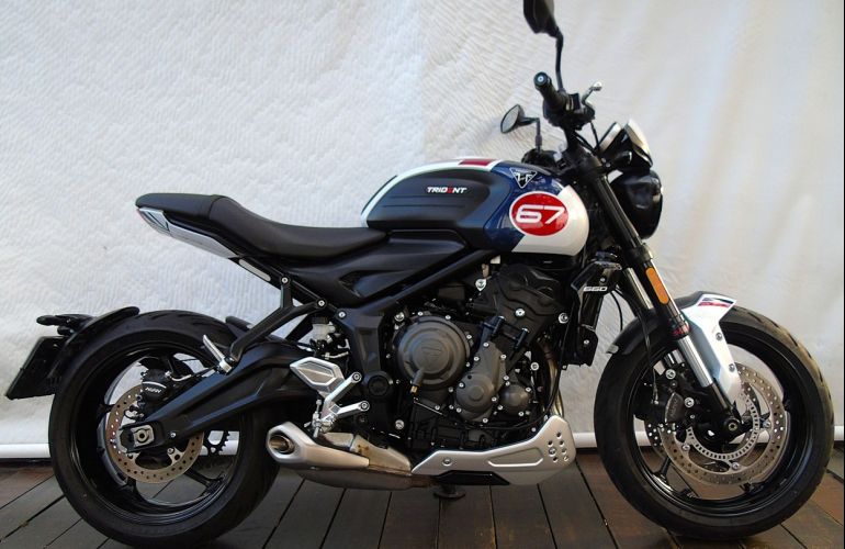 Triumph Trident Tribute - Foto #1