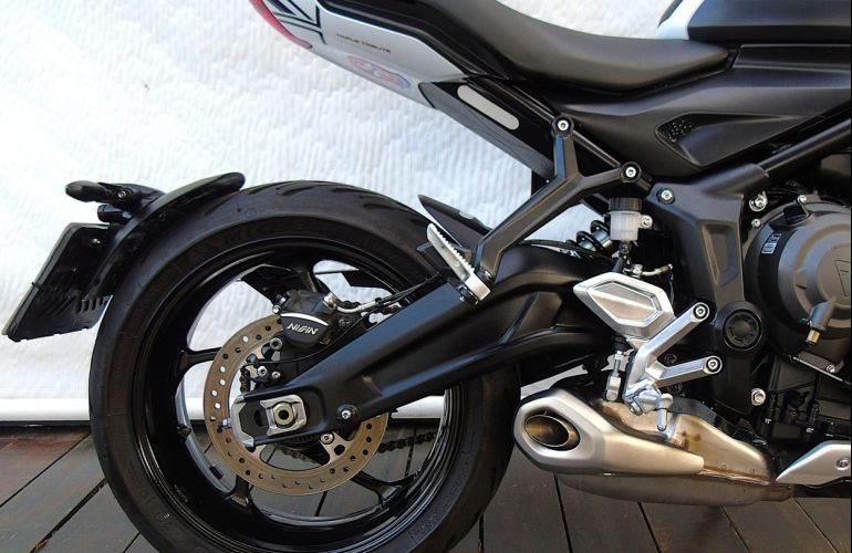 Triumph Trident Tribute - Foto #4