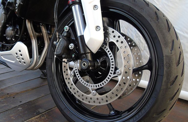 Triumph Trident Tribute - Foto #7