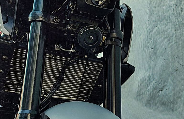 Yamaha MT 03 (ABS) - Foto #8