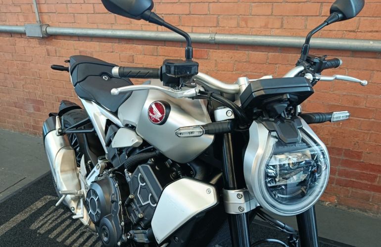 Honda Cb 1000R (ABS) - Foto #4