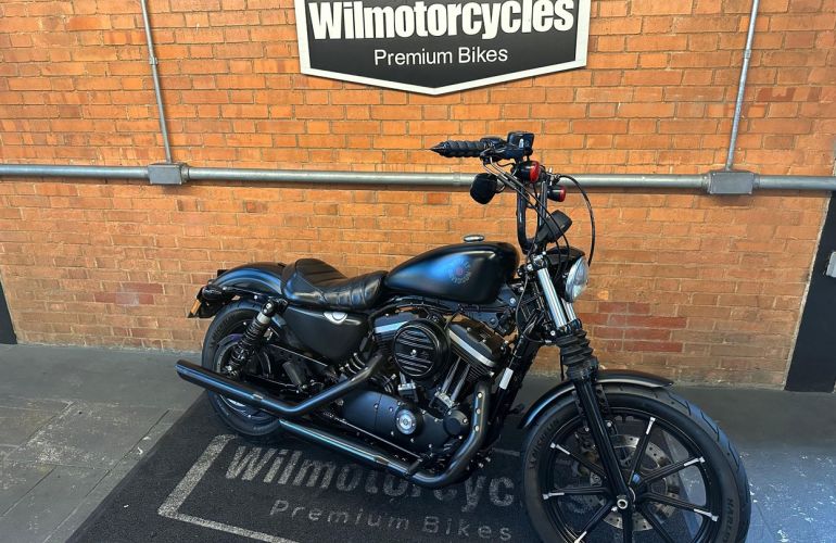 Harley-Davidson Sportster Xl 883 N Iron - Foto #4