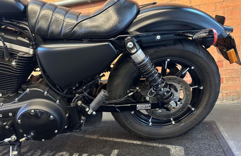 Harley-Davidson Sportster Xl 883 N Iron - Foto #6