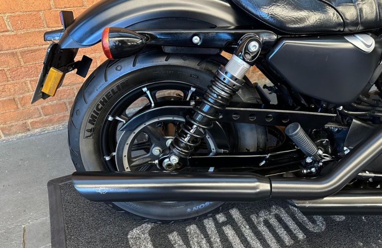 Harley-Davidson Sportster Xl 883 N Iron - Foto #9