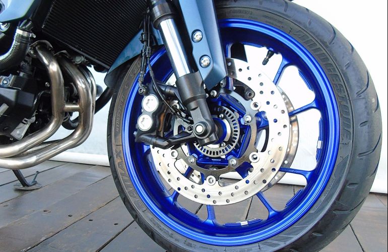 Yamaha MT 09 - Foto #7
