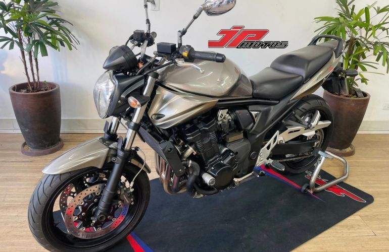 Suzuki Bandit 1250 - Foto #4