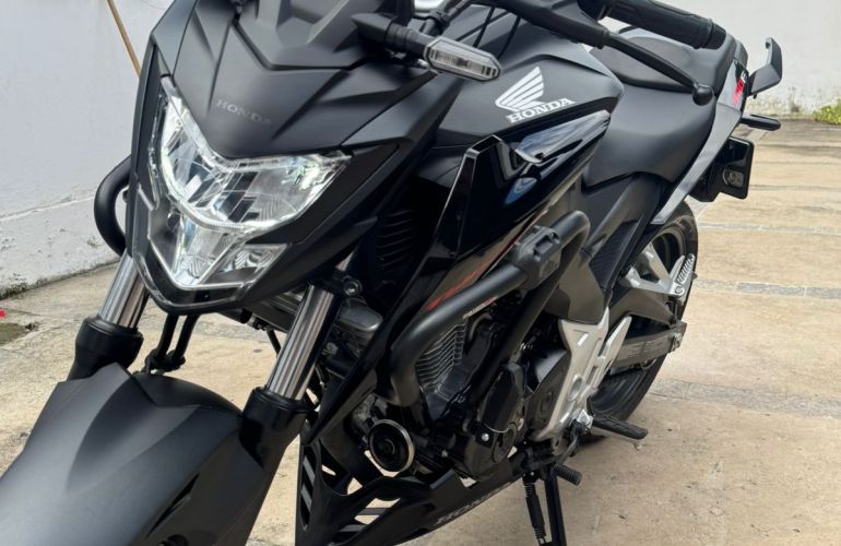 Honda Cb 300R (Flex) - Foto #3