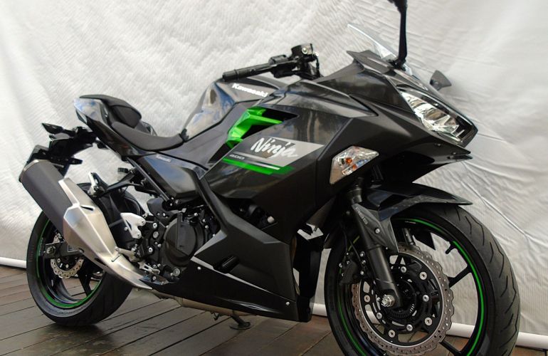 Kawasaki Ninja 400 - Foto #2