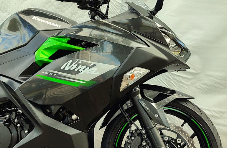 Kawasaki Ninja 400 - Foto #9