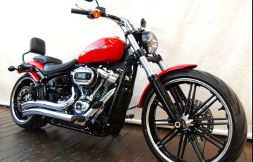 Harley-Davidson Softail Breakout 114 - Foto #2