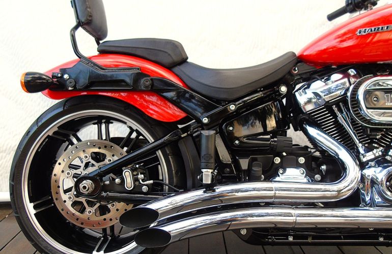 Harley-Davidson Softail Breakout 114 - Foto #4