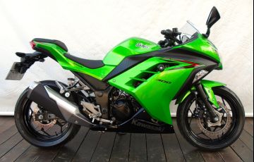 Kawasaki Ninja 300