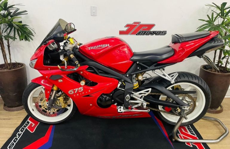 Triumph Daytona 675 - Foto #2