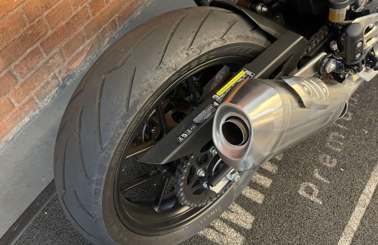 Triumph Speed 400 - Foto #4