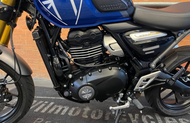 Triumph Speed 400 - Foto #7