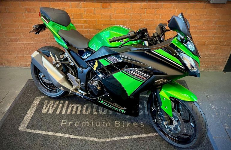 Kawasaki Ninja 300 - Foto #5