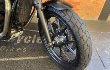 Triumph Street Twin - Foto #4