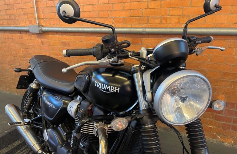 Triumph Street Twin - Foto #5