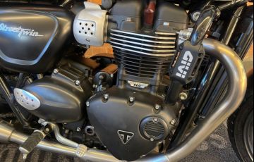 Triumph Street Twin - Foto #6