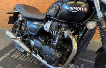 Triumph Street Twin - Foto #7