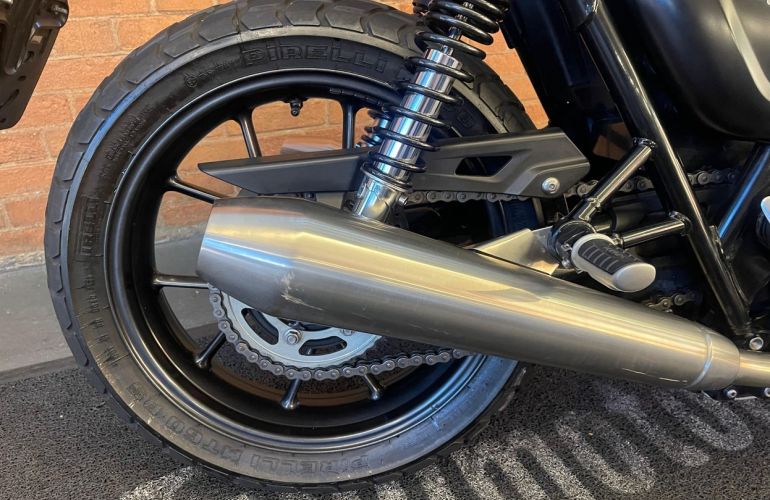 Triumph Street Twin - Foto #8