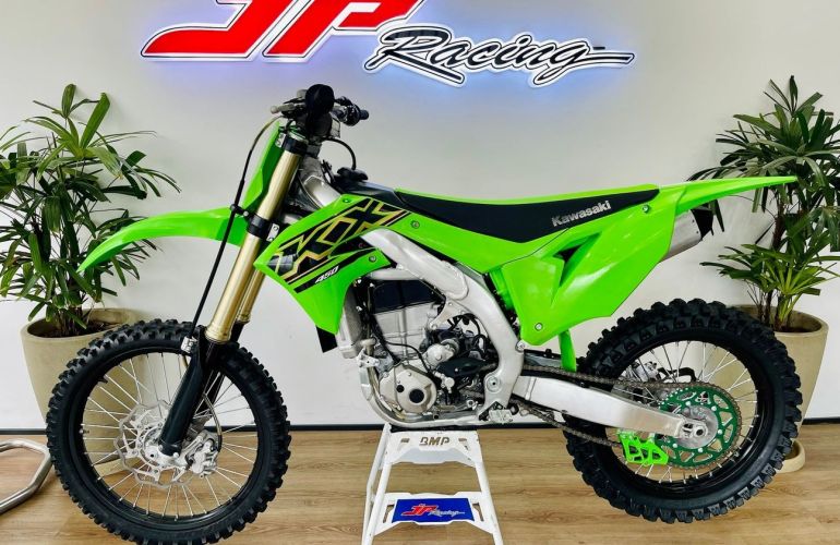Kawasaki KX 450F - Foto #5