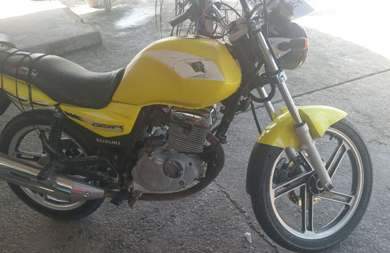 Suzuki GSR 150i - Foto #7