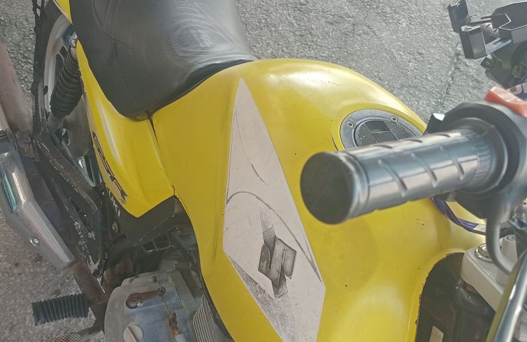 Suzuki GSR 150i - Foto #9