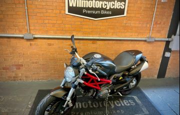 Ducati Monster 796