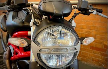 Ducati Monster 796 - Foto #7
