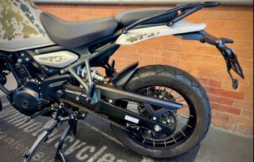 Royal Enfield Himalayan - Foto #6