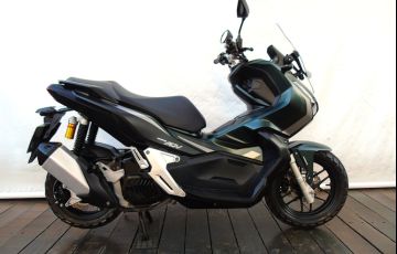 Honda Adv