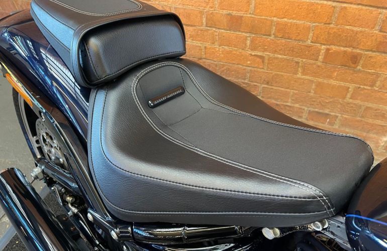 Harley-Davidson Softail Breakout 114 - Foto #8