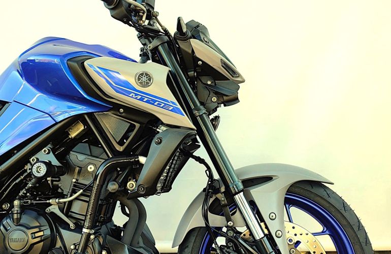 Yamaha MT 03 (ABS) - Foto #9