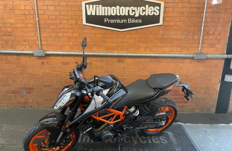 KTM Duke 390 Abs - Foto #3