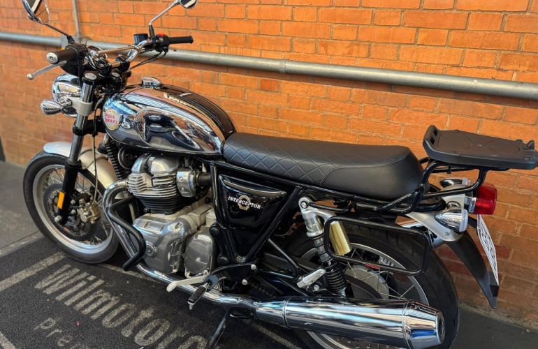 Royal Enfield Interceptor - Foto #6