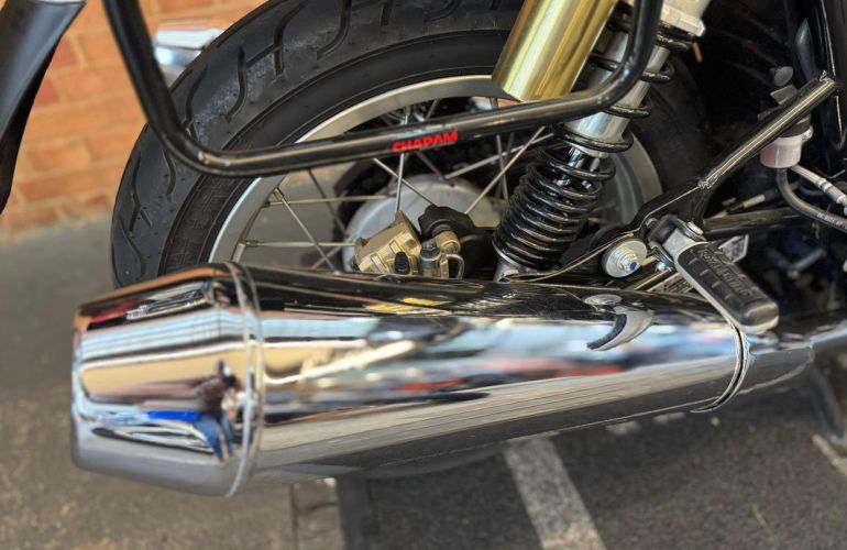 Royal Enfield Interceptor - Foto #9