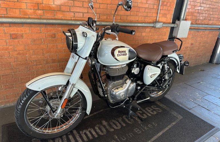 Royal Enfield Classic 350 - Foto #9