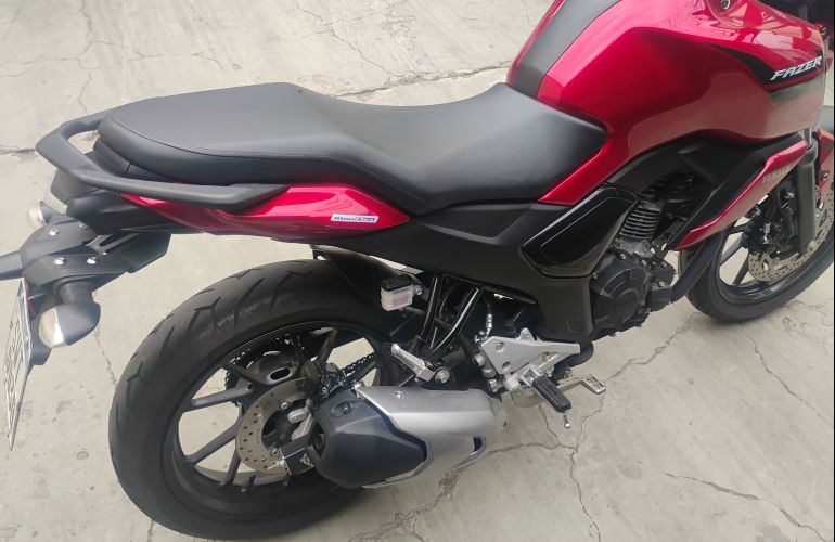 Yamaha YS 150 Fazer ED (Flex) - Foto #2
