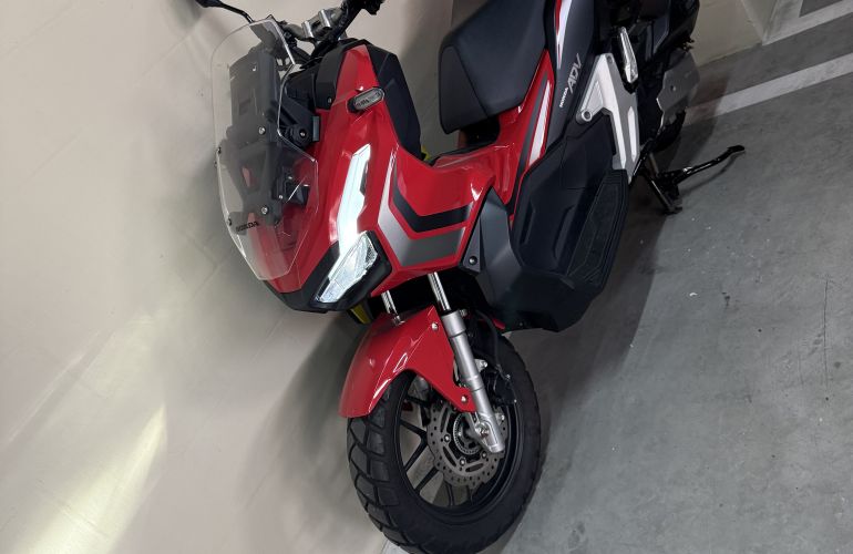 Honda ADV 150 - Foto #2