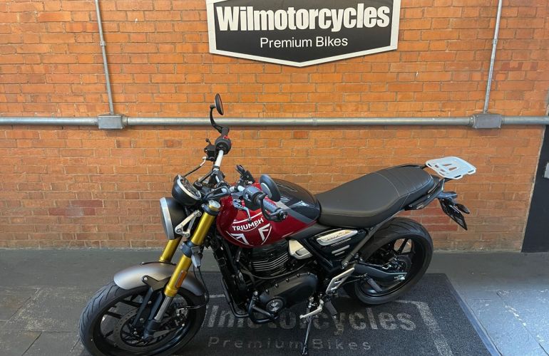 Triumph Speed 400 - Foto #1