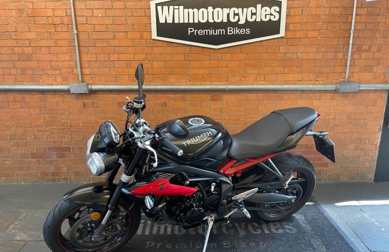 Triumph Street Triple 675 (ABS) - Foto #4