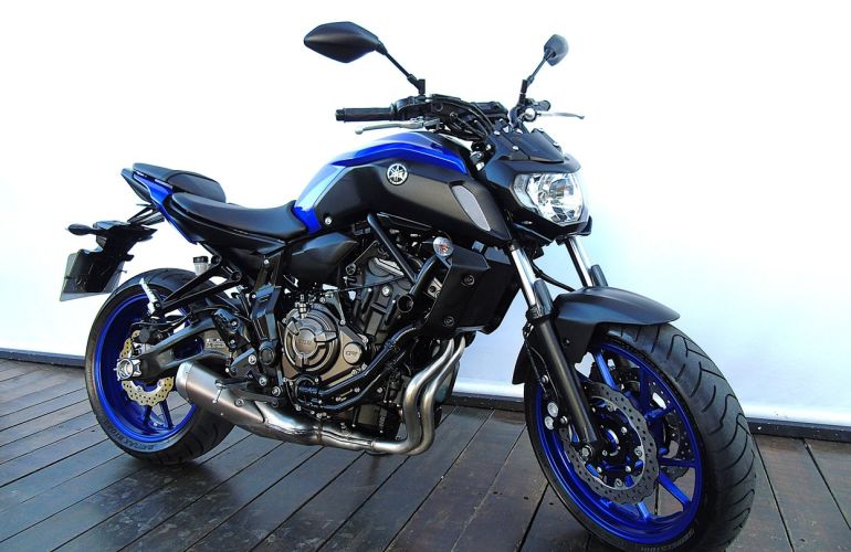 Yamaha MT 07 (ABS) - Foto #2