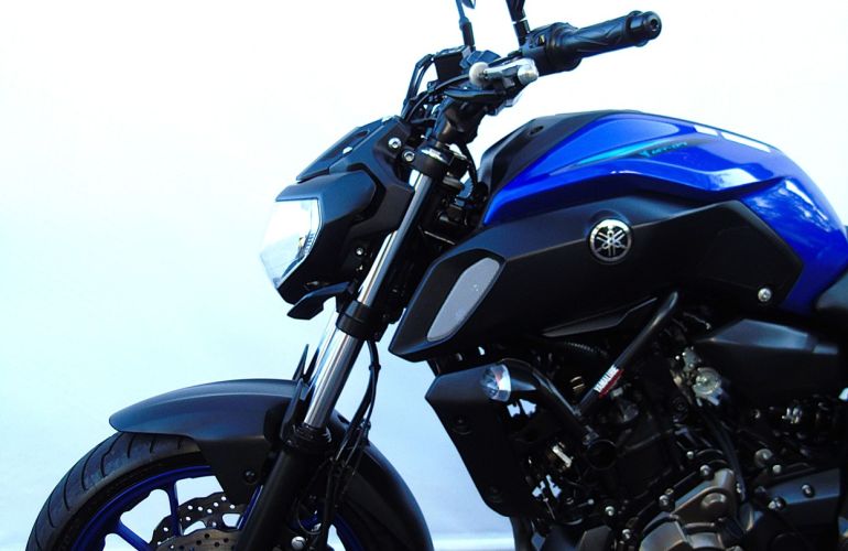 Yamaha MT 07 (ABS) - Foto #10
