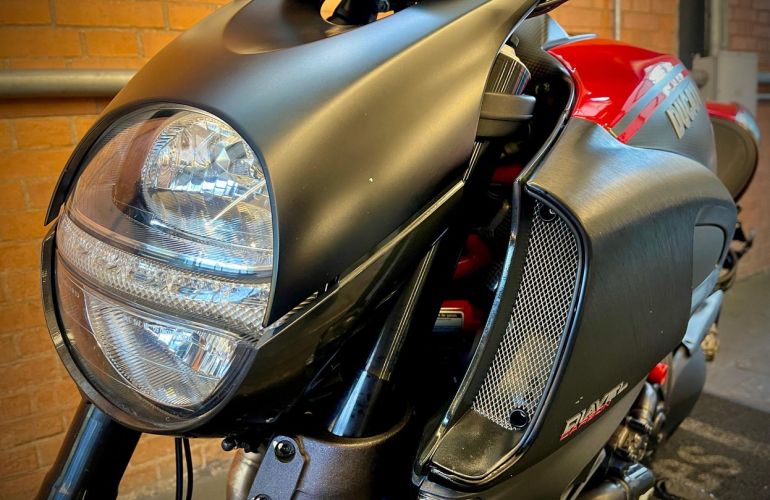 Ducati Diavel Carbon - Foto #2