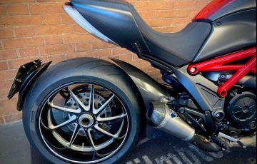 Ducati Diavel Carbon - Foto #6
