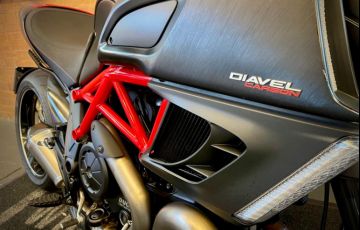 Ducati Diavel Carbon - Foto #9