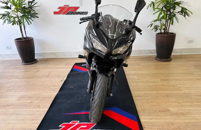 Kawasaki Ninja 400 - Foto #6